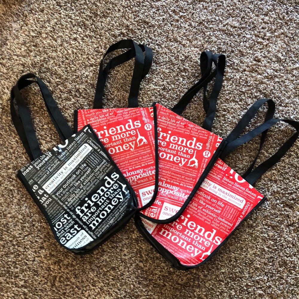  Lululemon Shopping Totes Bundle of 4